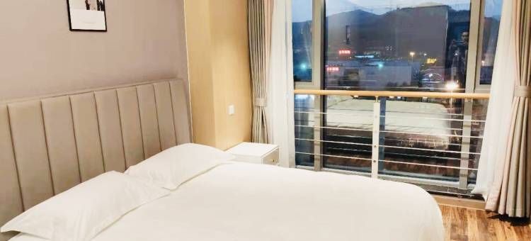 八尾猫公寓(杭州宋城店)图片