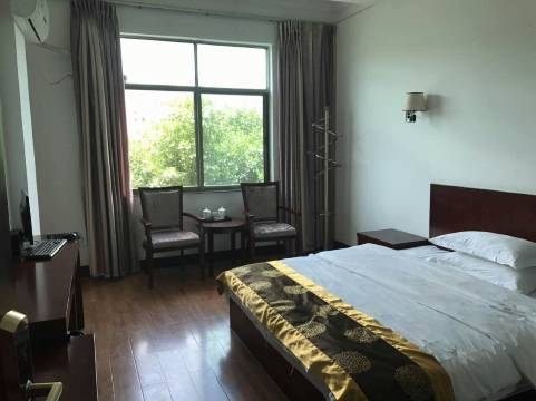 易门溪苑春天快捷酒店