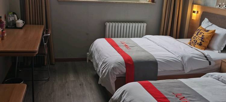骏怡连锁酒店(东平博物馆白佛山景区店)图片
