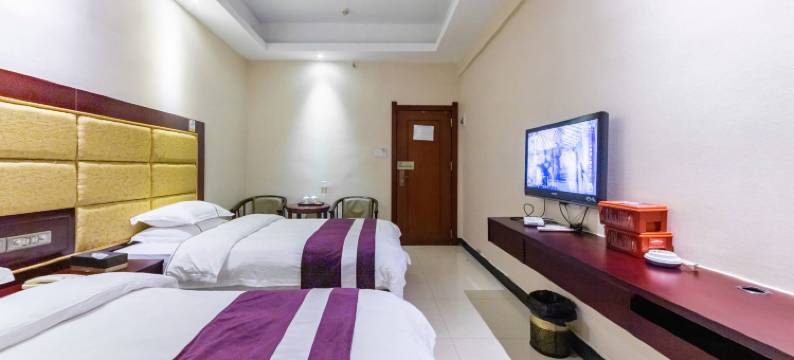 英德金碧居商务宾馆图片