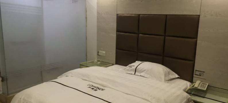 天天住宿(中山港口店)图片