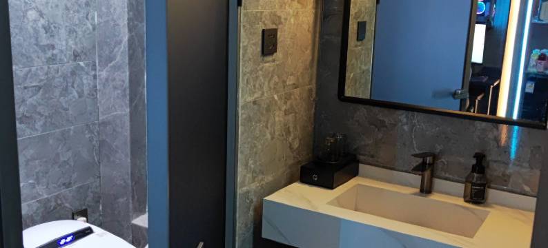 风暴电竞酒店图片