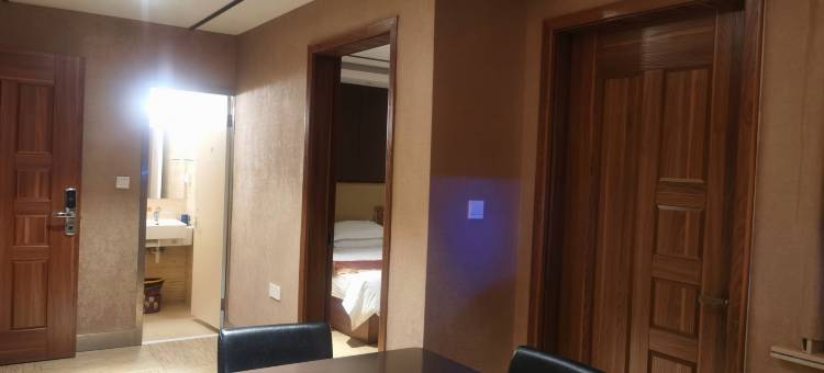 华驿精选酒店(抚州南昌大学贸易广场店)图片