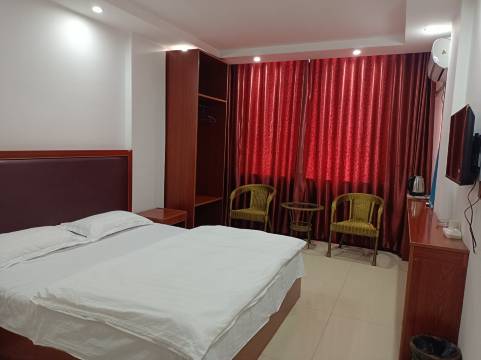 罗田林场生态酒楼