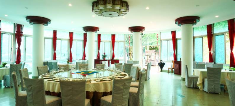 景谷雁林酒店图片