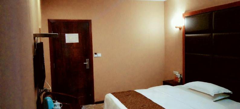 南部南隆商务宾馆图片