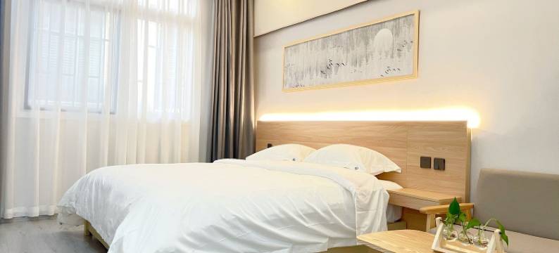 左叁民宿(西安钟鼓楼回民街店)图片