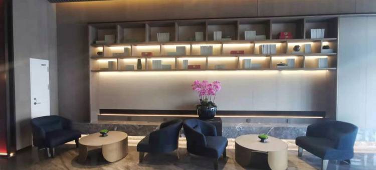 中州颐和酒店(周口师范学院文昌万达店)图片