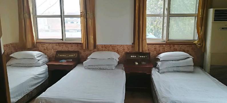 青岛奥源发宾馆图片