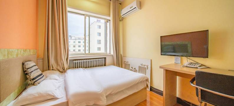 顺为快捷宾馆(嘉峪关大唐美食街店)图片