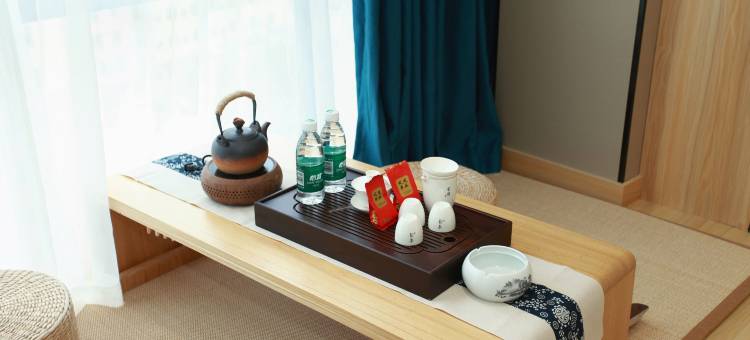 惠来金泰湾轻居酒店(宏泰购物广场店)图片