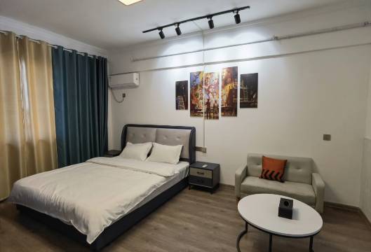 砀山雨畅电竞民宿