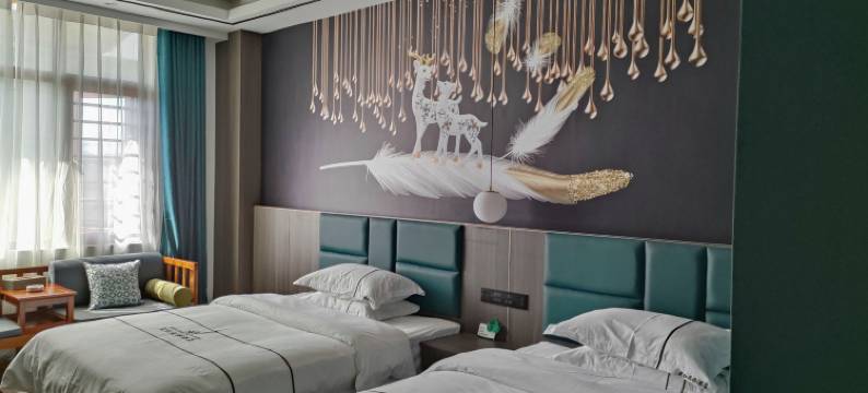 晟红晶品酒店图片