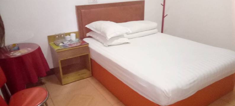 华容华鑫宾馆图片