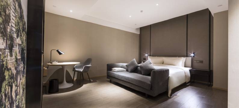 亚朵酒店(郑州经开中心广场第八大街店)图片