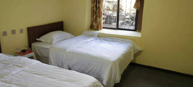 稻城阿当崩呷民居图片