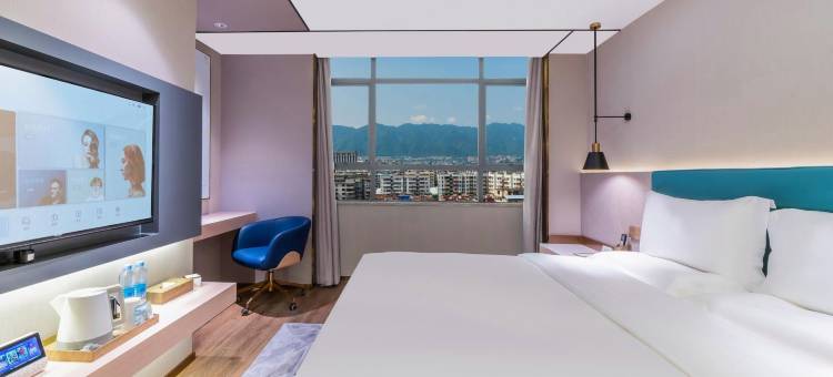 潮漫酒店(肇庆七星岩牌坊古城墙景区店)图片