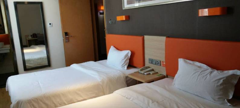 盛悦商务酒店(荣成高铁站店)图片