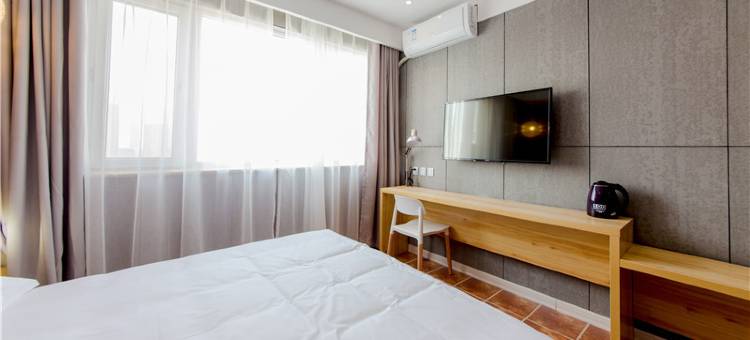 易佰酒店(石家庄铁道大学义堂地铁站店)图片