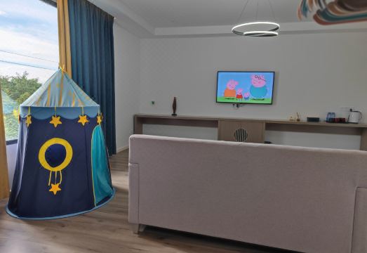 Yuanshanshe Homestay (Guilin Rongchuang Paradise University of Technology) Hotel Overview