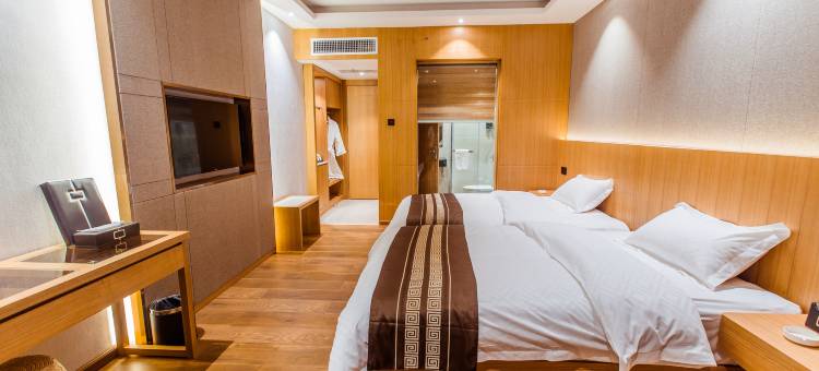 金平金运酒店(民族团结广场店)图片