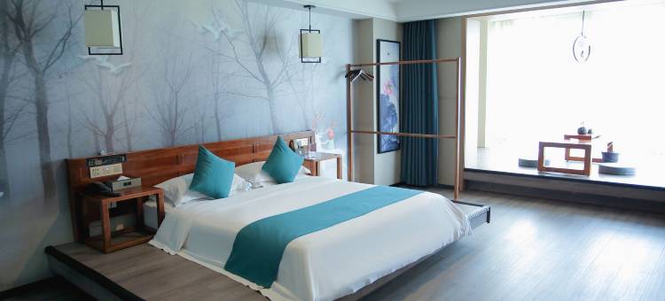 水晶酒店(孝义市华美新天地店)图片