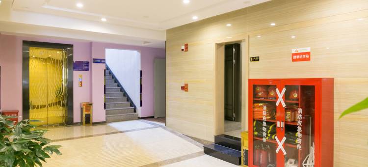 格林联盟酒店(昆明甘美医院霖雨桥地铁站店)图片