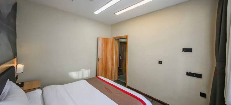 乌兰察布华新优品酒店(集宁南站店)图片