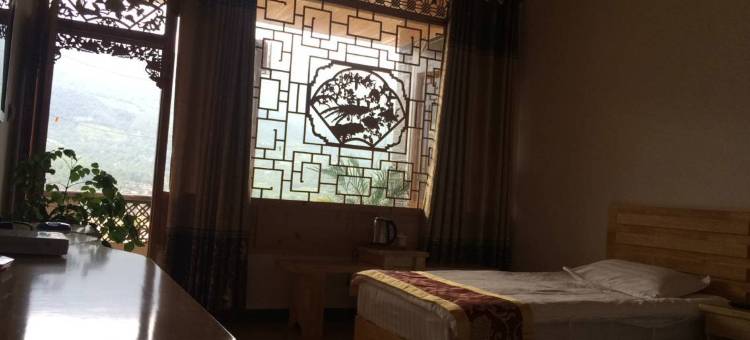 鸡足山聚贤楼客栈图片