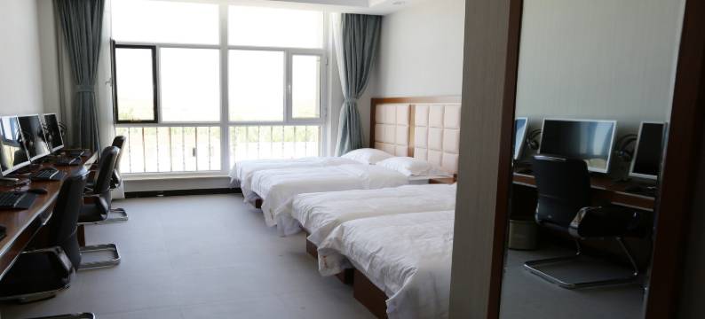 西乌旗润凯大酒店图片