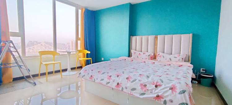 缤果电影主题公寓(廊坊站店)图片