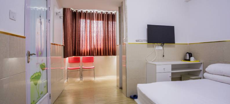 中俍快捷宾馆(阜阳火车站店)图片