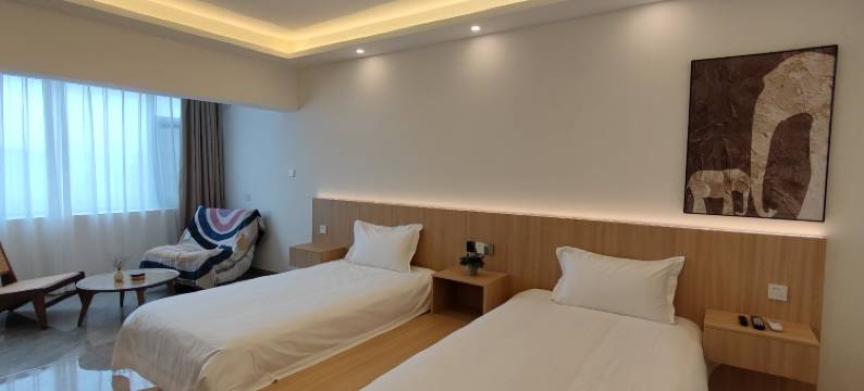 蓝芮阁智能民宿图片