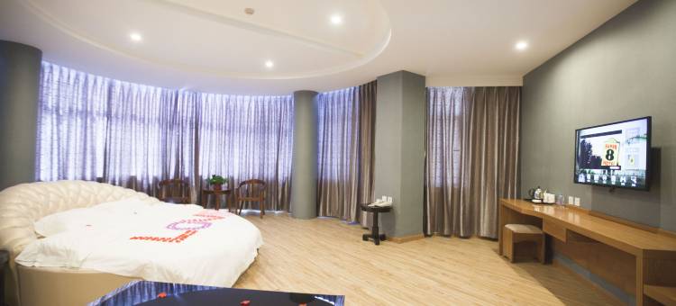 速8酒店(天津蓟县商贸街鼓楼广场店)图片