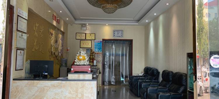 亿隆宾馆(许昌曹魏古城胖东来生活广场店)图片