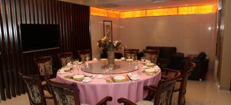 绥中宏跃大酒店图片