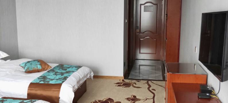 化隆格莱美酒店图片