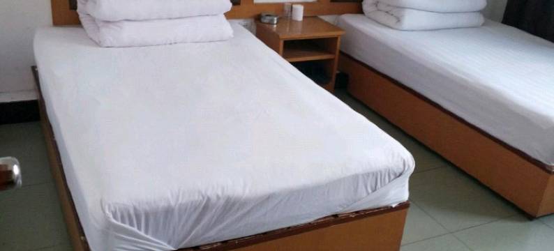 津市华峰宾馆图片