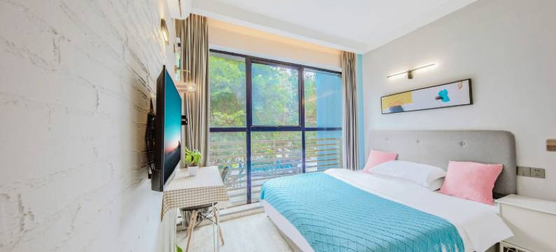 落脚城市青年旅舍(重庆中山四路店)图片