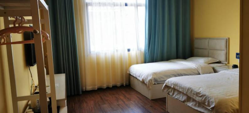 凯里老朋友酒家(下司古镇店)图片