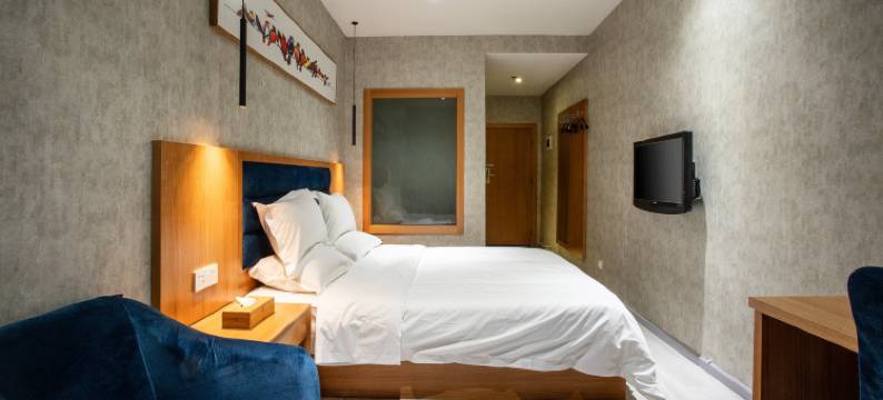 星呈酒店(昆明云大西路新广丰店)图片