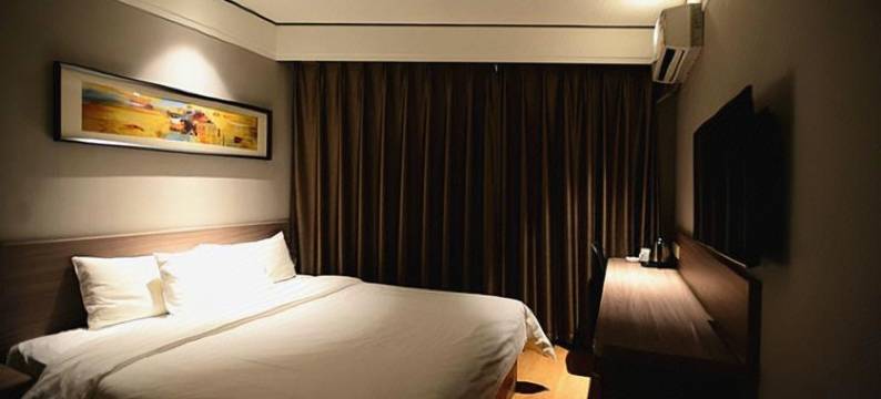 汉庭郑州省博物院白庙地铁站酒店图片