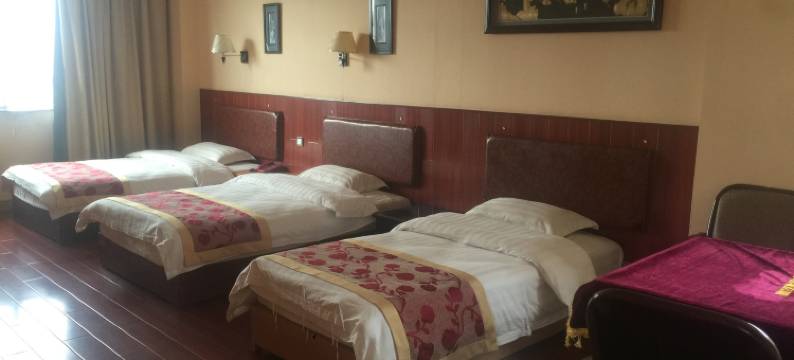 楚雄龙安酒店图片