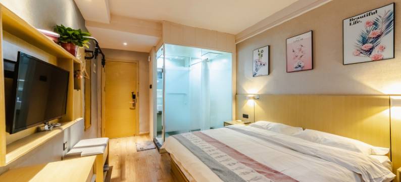 尚景商务酒店(沙口路地铁站郑州记忆油画厂创意园店)图片