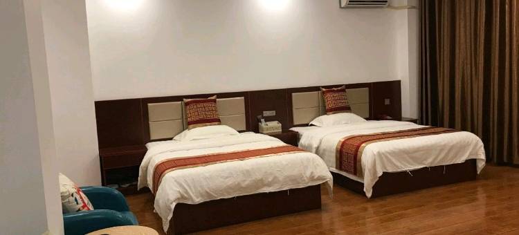 宁南华夏尔东酒店图片