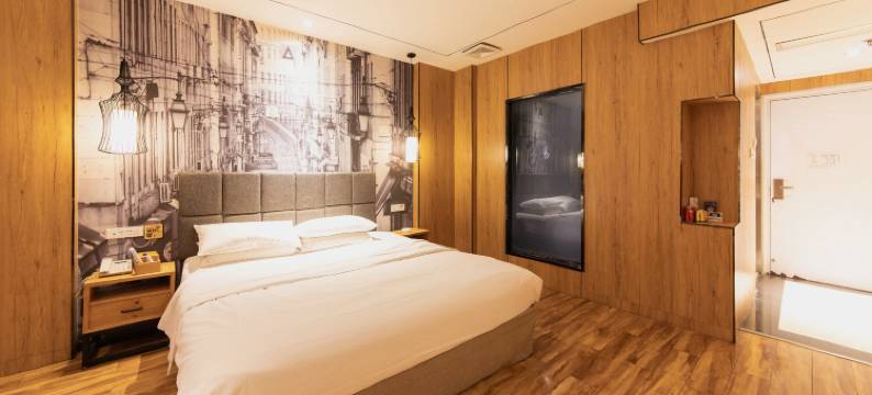 老河口易乐名仕假日酒店图片