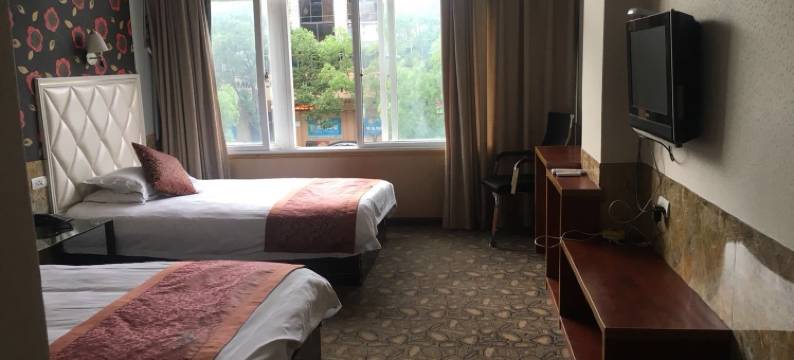 龙泉168商务酒店图片