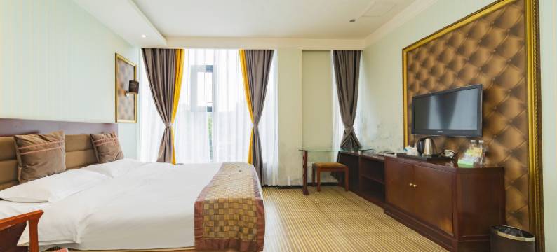 射洪滨江万丽酒店图片