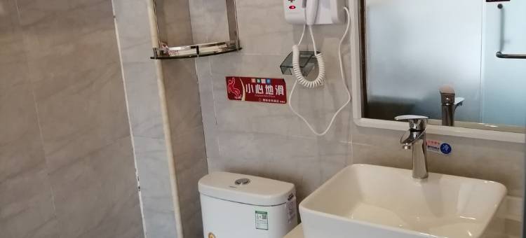 德悦商务酒店(德保财富店)图片