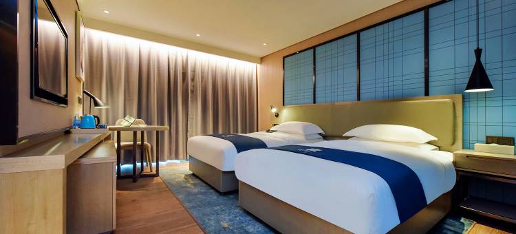 TOWO上品酒店(会展中心金融城店)图片